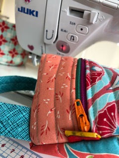 ビスコーニュ型ポーチBiscornu purseポーチビスコーニュのポーチおてだまポーチ Nakazawa Felisa 中沢フエリーサ Biscornu zippered purse